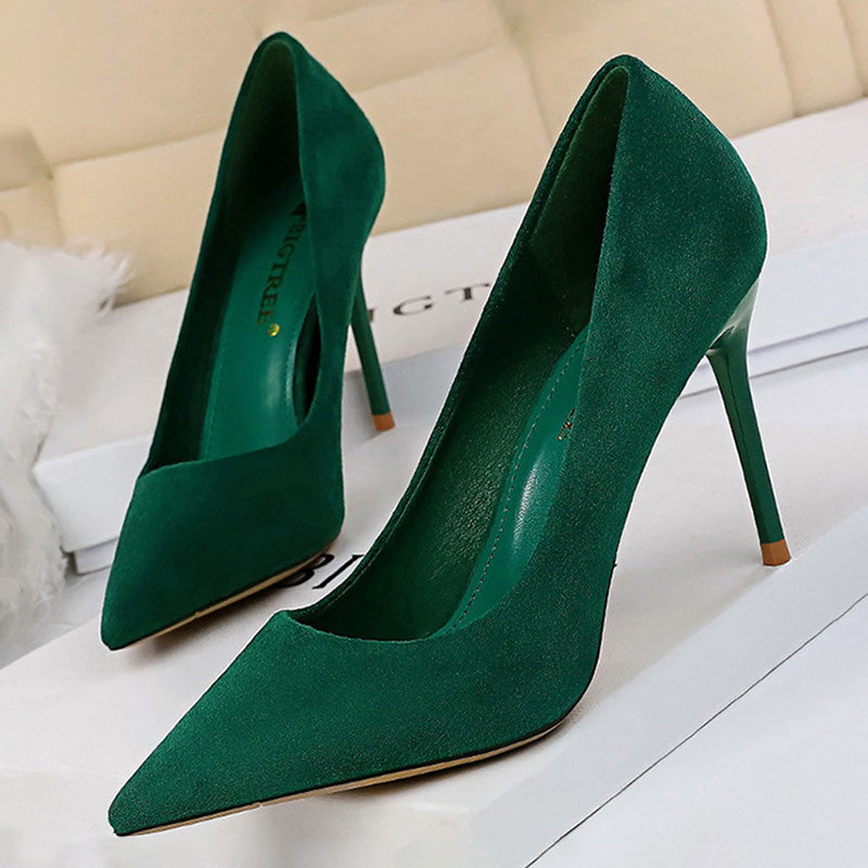 Pointed Toe Suede Pumps