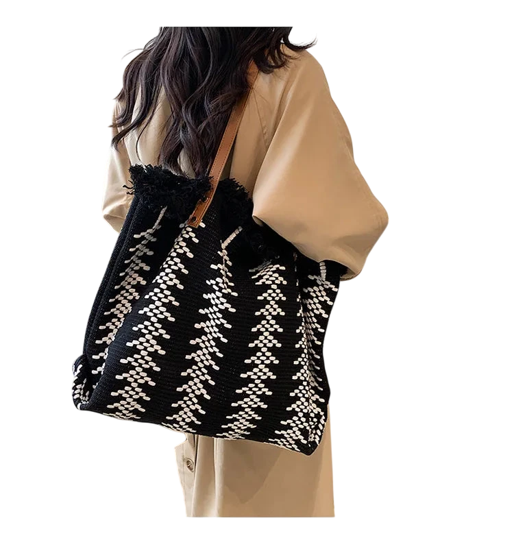 Handbag Woman Bag Design Simple Niche Travel Beach Tote Bag Tassel Letter Embroidery Fashion Large Capacity Shoulder Bags 2022