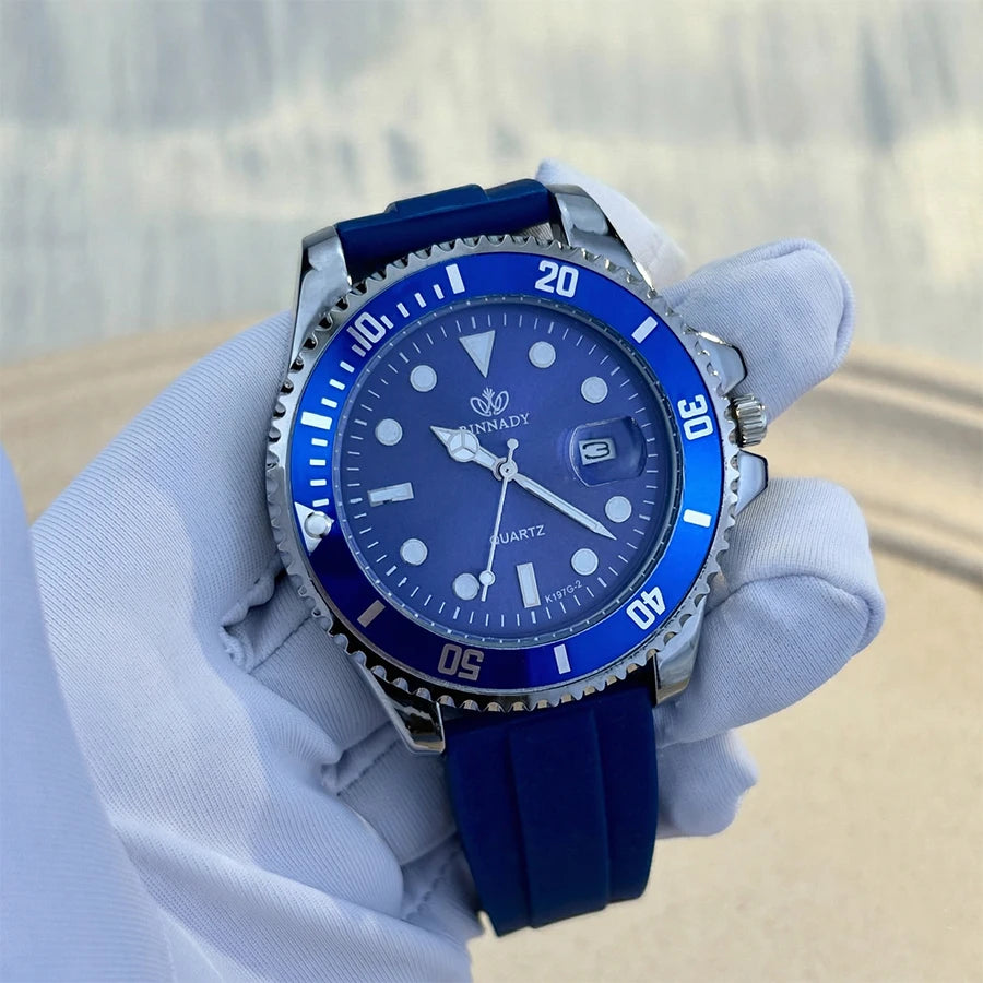 Men's Sporty Timepiece with Grand Appeal: Elevate Your Wrist Game