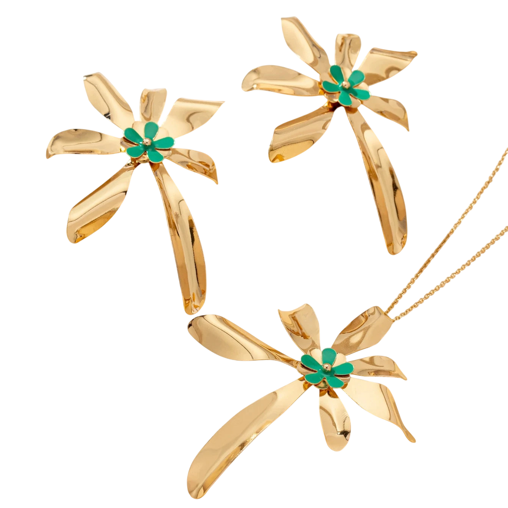 Womens Jewelry Set Exaggerated Metal Flower Center With Green Enamel Craftsmanship Earrings And Necklace Set Suitable For Daily Wear And Vacation