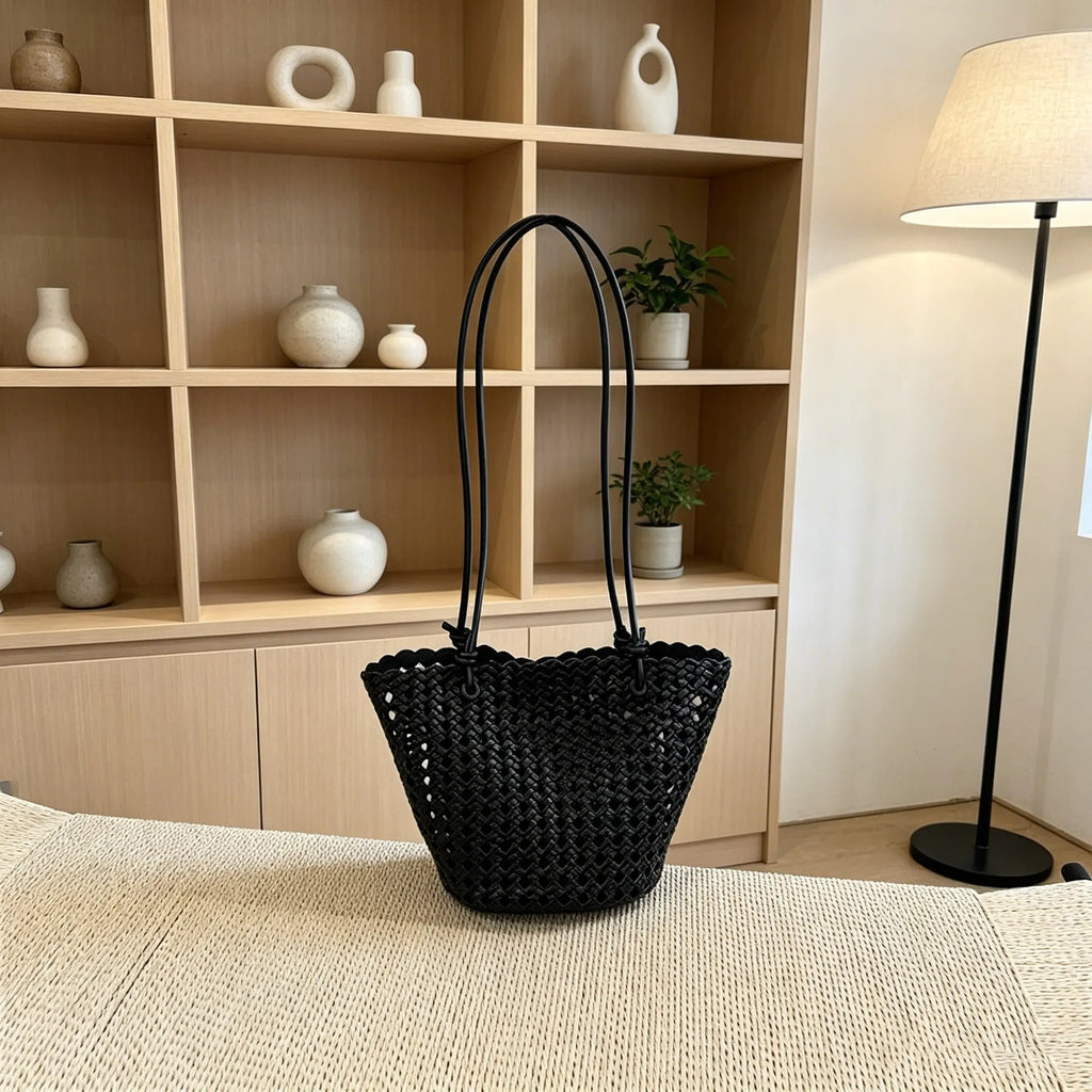 Women's handbag shoulder bag，2026New fashionable and trendy versatile niche hollow woven bag, vegetable basket bag, hand-held un