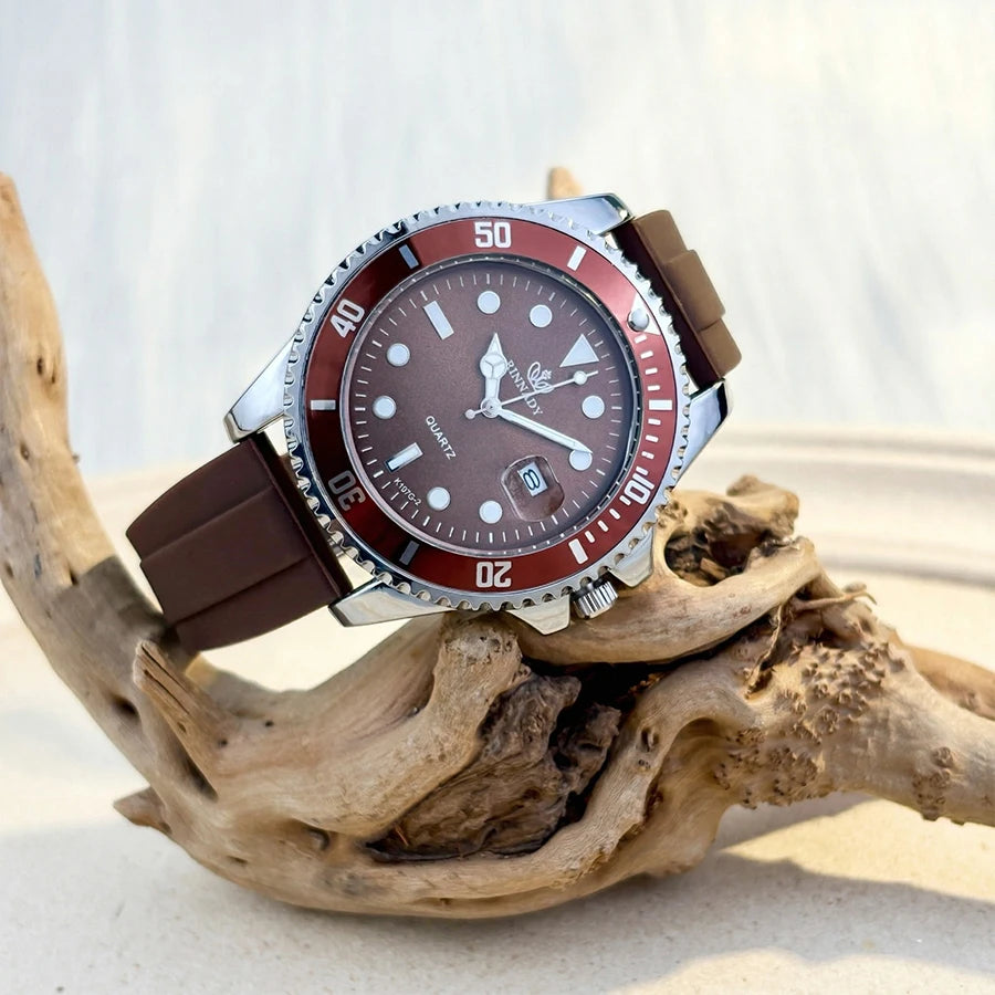 Men's Sporty Timepiece with Grand Appeal: Elevate Your Wrist Game