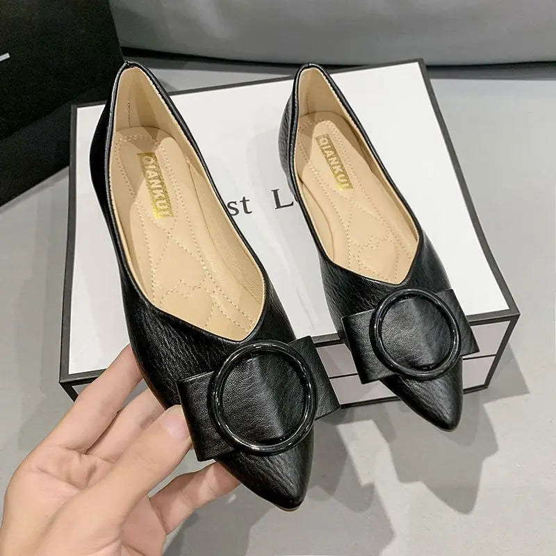 Ladies Footwear Pointed Toe Women's Flat Shoes Bride Moccasins Spring 2025 Trend Y2k High Quality Fashion Elegant Dress Lastest
