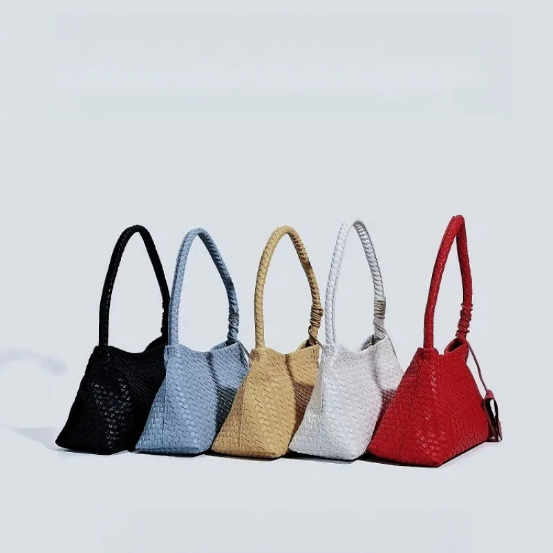 Women's hand-woven handbag2026New trendy fashion niche underarm bag, simple shoulder bag, bucket bag, mother-daughter bag