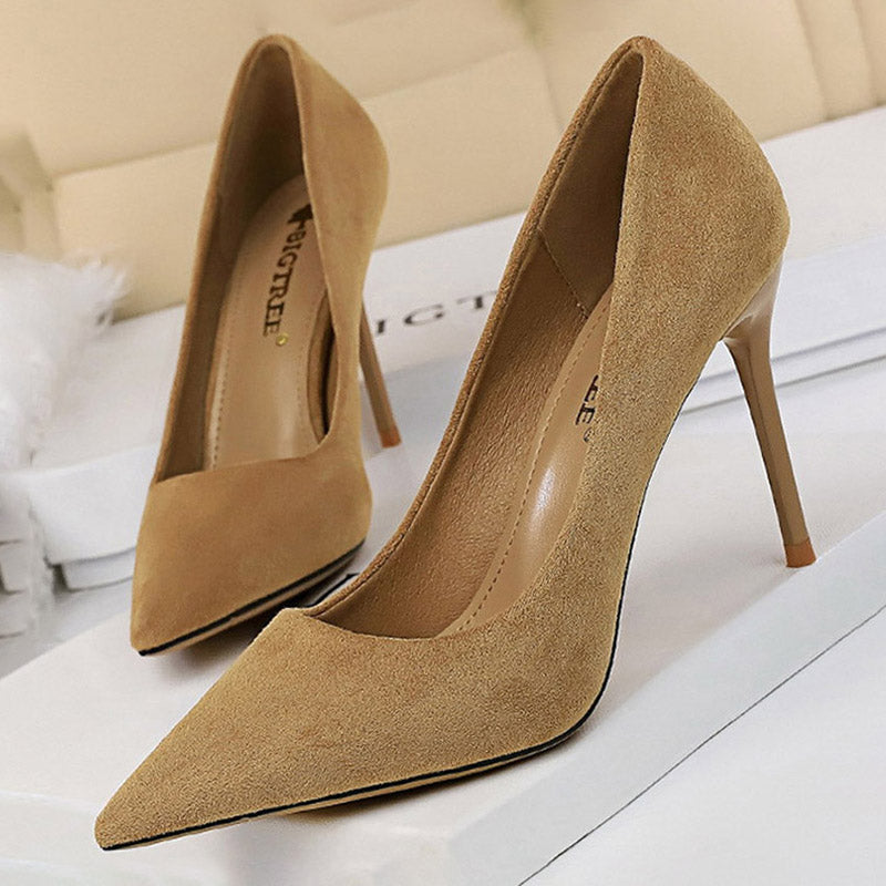 Pointed Toe Suede Pumps