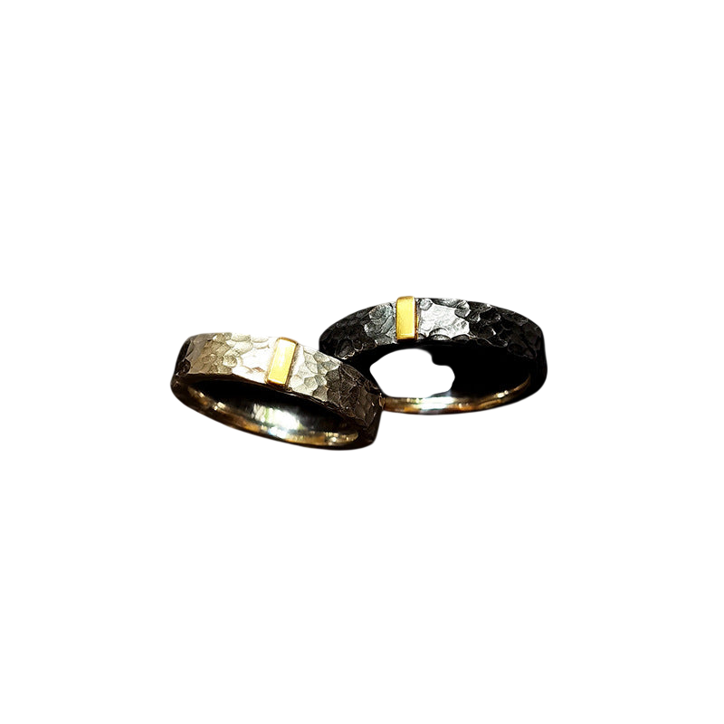 Vintage Stone Pattern Hammered Couple Rings